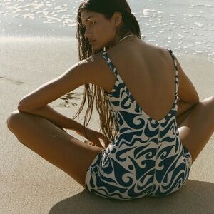 Hawkins ABYSSE bodysuit sz M